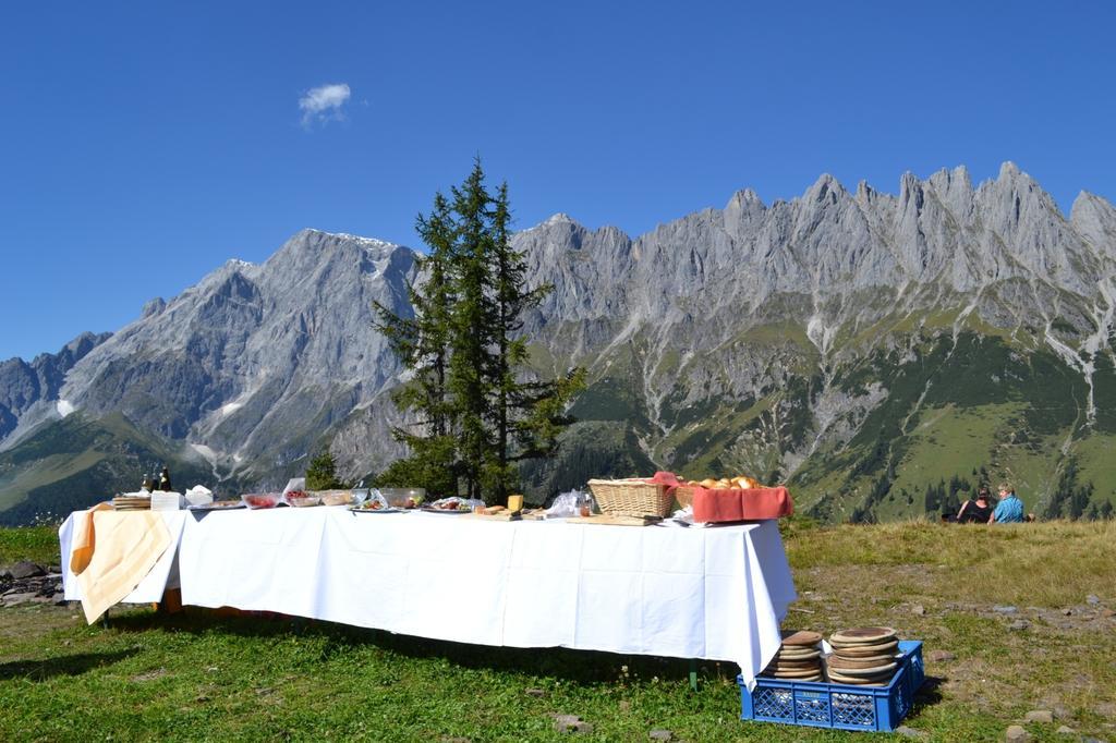 Hotel Alpenrose Muehlbach Am Hochkoenig Exterior foto